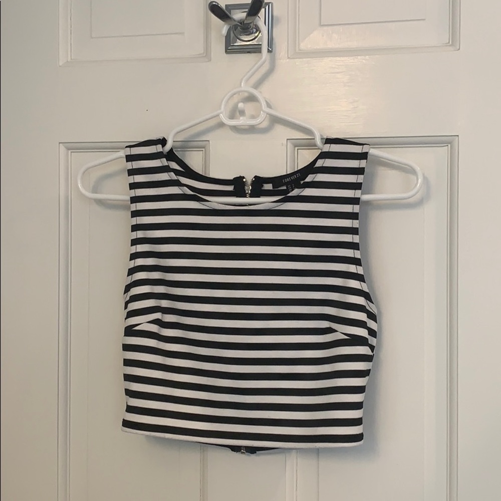 Black and White Striped Crop Top with a Zipper